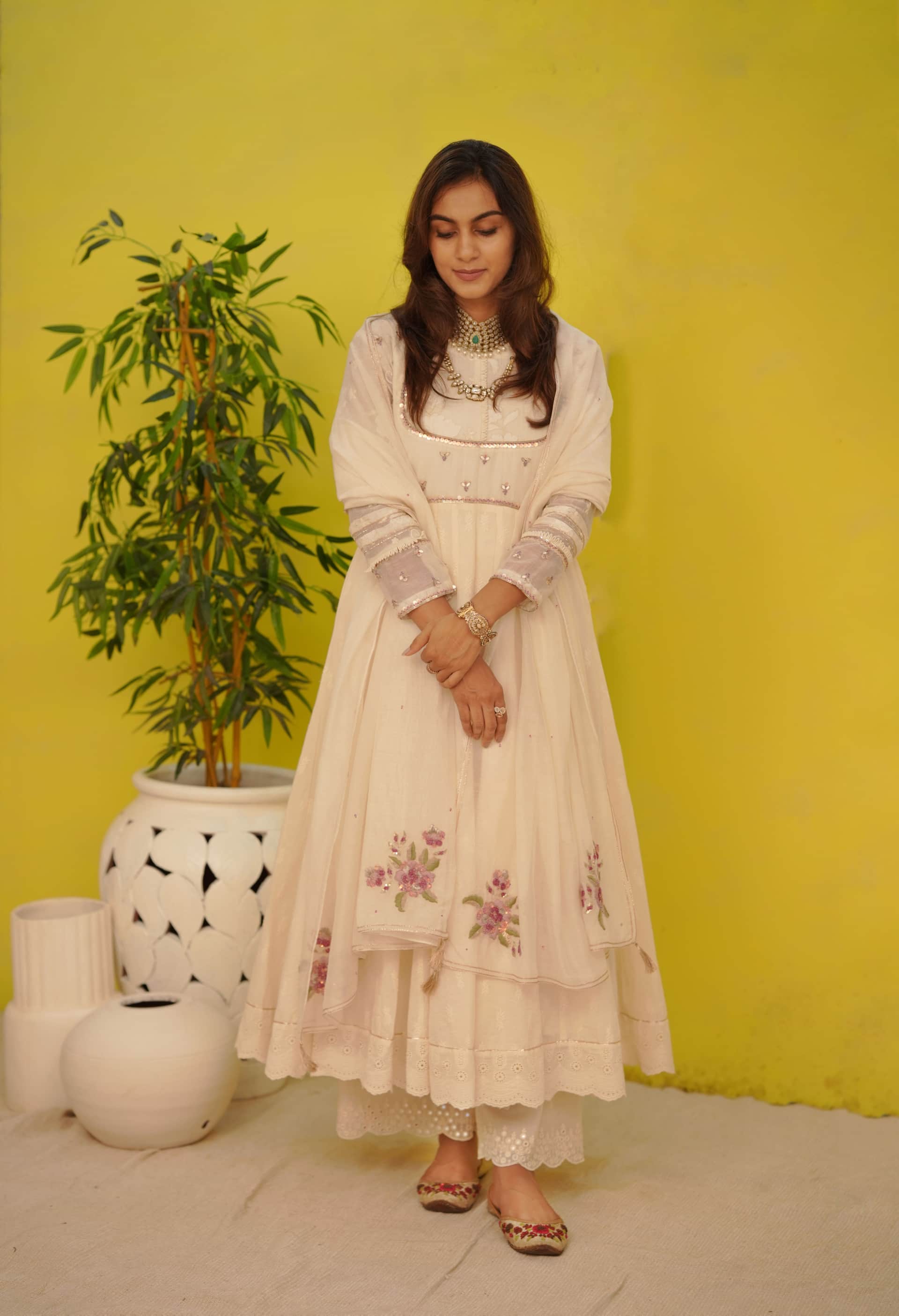 THE DHAVALA ANARKALI SET